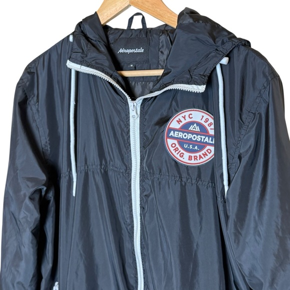 Aeropostale Men’s Black Windbreaker Jacket Medium Patch Logo Y2K Lightweight - Picture 1 of 11